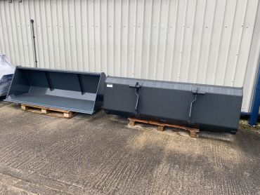 Beaco Products Tipping Trailer
